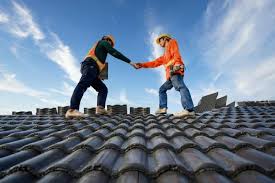 Best Roof Maintenance and Cleaning  in Kohler, WI